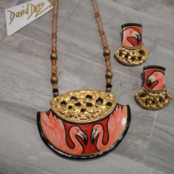 NWT Curvy Flamingos - Picture 2 of 9